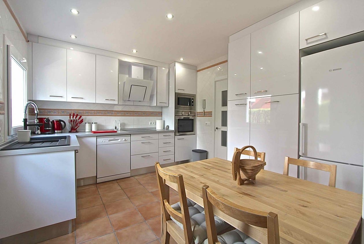 3 bedroom Villa for sale in El Toro / Port Adriano - € 1,190,000 (Ref: 2435782)