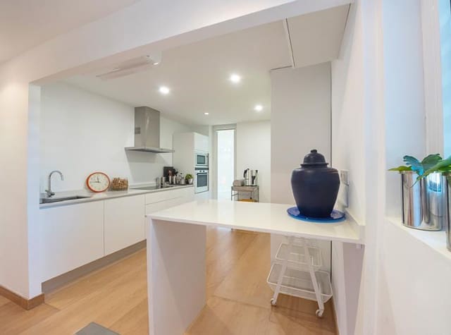 2 sypialnia Apartament na sprzedaż w Illetas, Calvià z basenem - 848 000 € (Ref: 3256204)