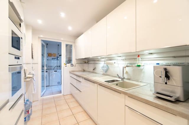 2 soveværelse Lejlighed til salg i Santa Ponsa, Calvià med swimmingpool - € 735.000 (Ref: 3363949)