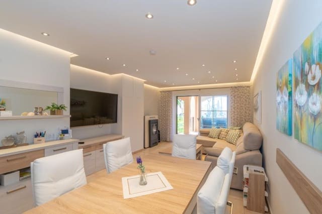 2 soveværelse Lejlighed til salg i Santa Ponsa, Calvià med swimmingpool - € 735.000 (Ref: 3363949)