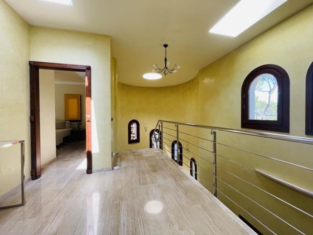 5 sypialnia Willa na sprzedaż w El Toro / Port Adriano, Calvià - 3 200 000 € (Ref: 3392558)