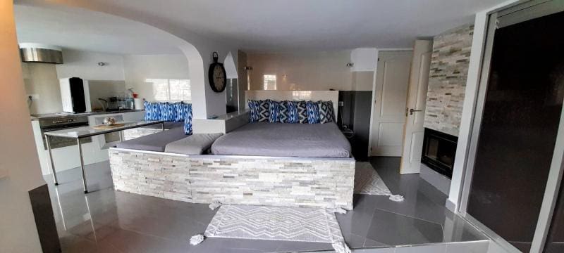 Leilighet til salgs i Puerto de Andratx med svømmebasseng - € 403 000 (Ref: 4787879)