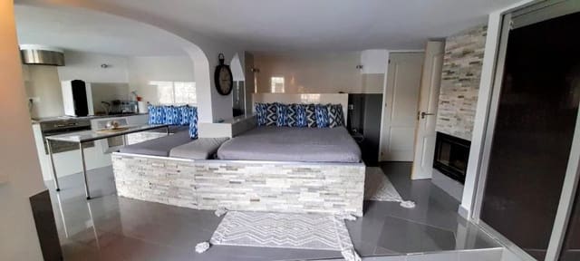 Leilighet til salgs i Puerto de Andratx, Andratx med svømmebasseng - € 403 000 (Ref: 4787879)