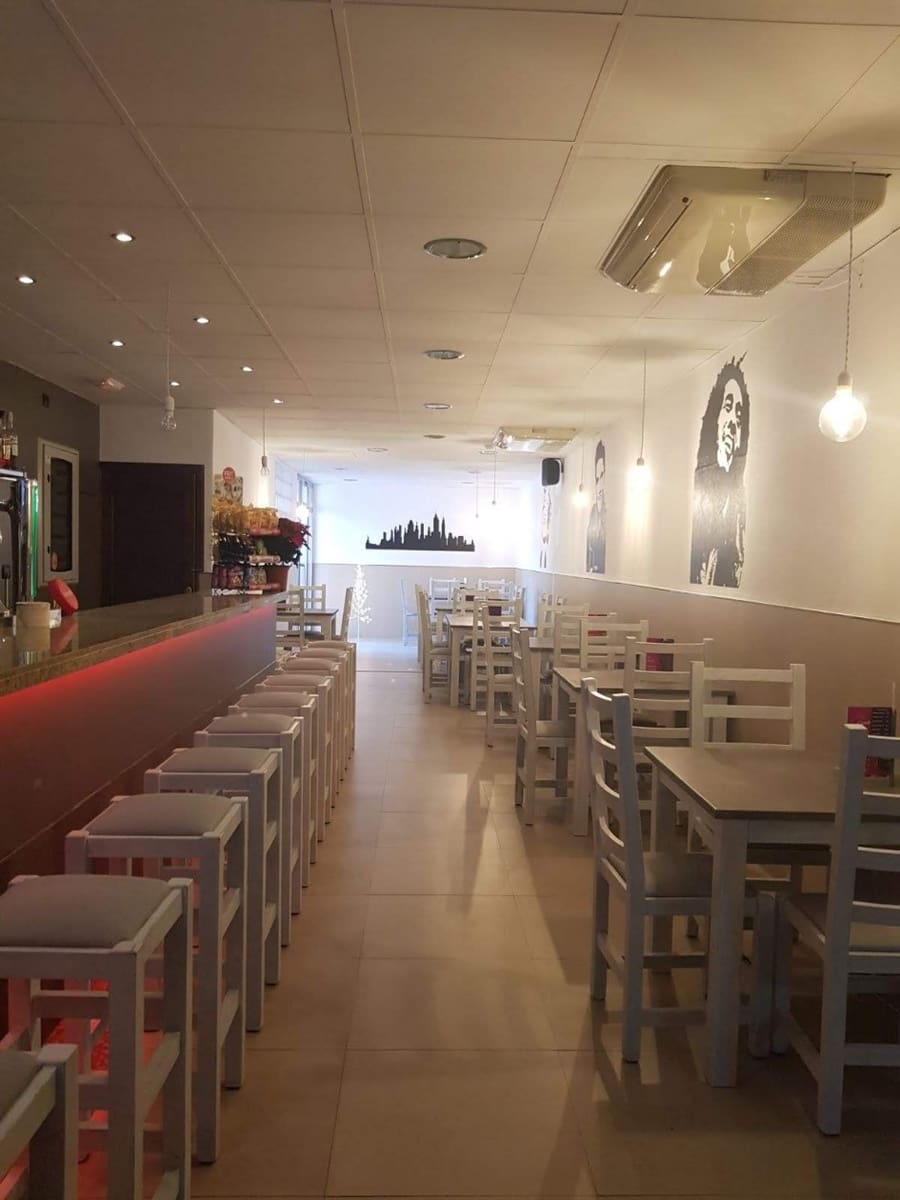 4 sovrum Kommersiell till salu i Vilafranca de Bonany - 795 000 € (Ref: 4978449)