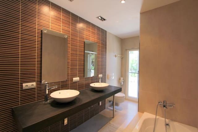 4 soveværelse Villa til salg i Torrenova, Calvià med swimmingpool - € 1.550.000 (Ref: 5014016)