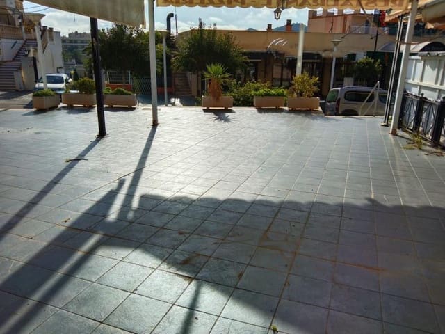 Erhverv til salg i Santa Ponsa, Calvià - € 220.000 (Ref: 7319987)