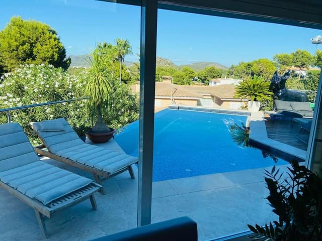 Chalet de 5 habitaciones en Santa Ponsa, Calvià en venta - 3.950.000 € (Ref: 7587334)