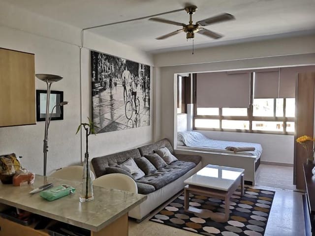 Apartamento en Santa Ponsa, Calvià en venta con piscina - 225.000 € (Ref: 7740463)