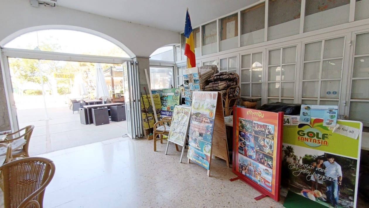 Erhverv til salg i Peguera / Paguera - € 318.000 (Ref: 7750617)