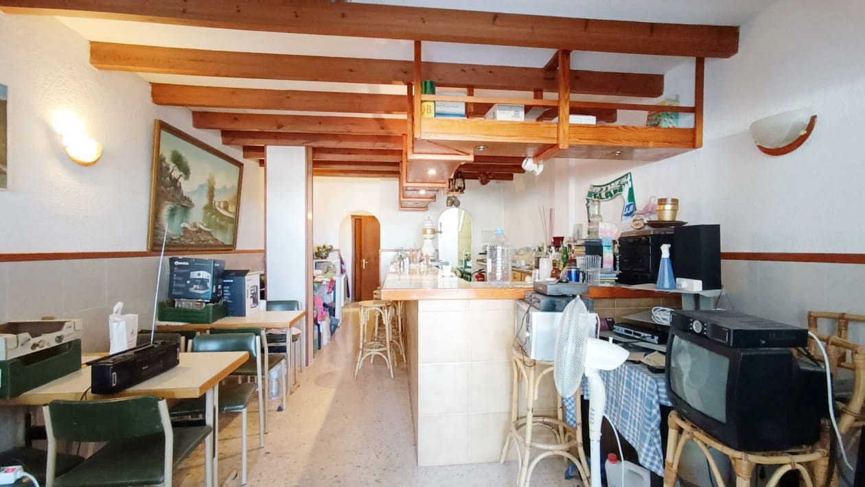 Erhverv til salg i Peguera / Paguera - € 318.000 (Ref: 7750617)