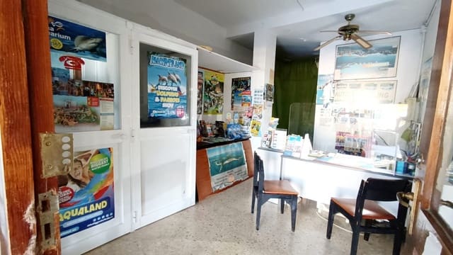 Commercieel te koop in Peguera / Paguera, Calvià - € 318.000 (Ref: 7750617)