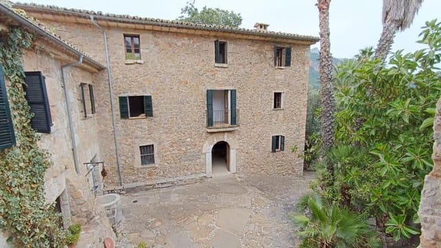 12 soveværelse Villa til salg i Estellenchs - € 4.950.000 (Ref: 7815382)