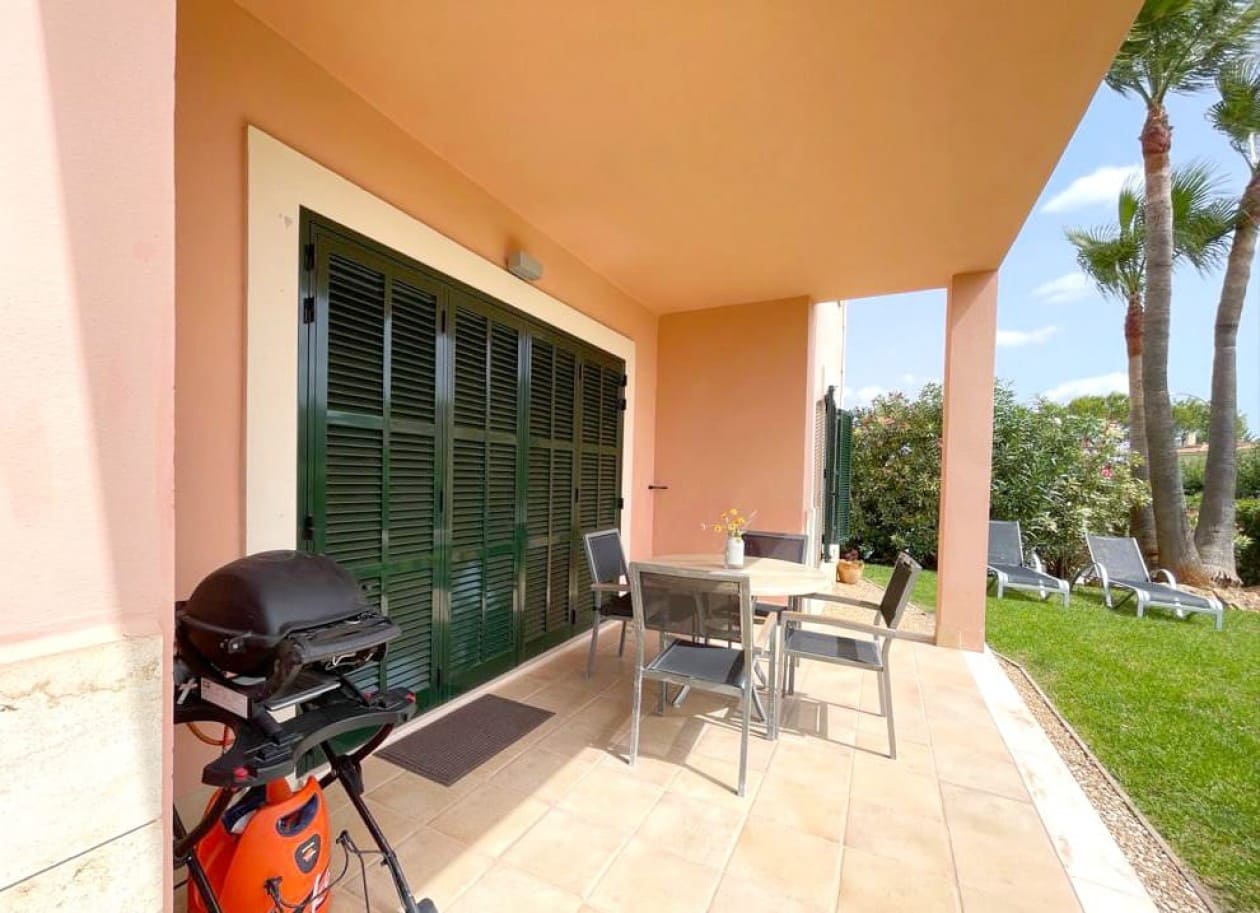 2 bedroom Apartment for sale in Sa Rapita / La Rapita with pool - € 590,000 (Ref: 7879341)