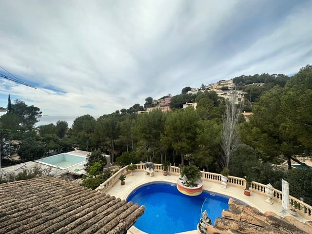 5 soverom Villa til salgs i Costa de la Calma, Calvià med svømmebasseng - € 2 550 000 (Ref: 8168707)