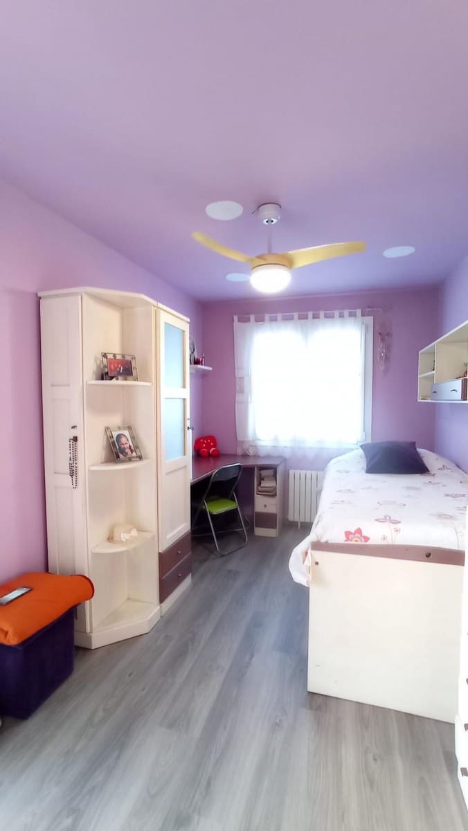 6 Zimmer Villa zu verkaufen in Son Ferrer mit Pool - 735.000 € (Ref: 8199251)