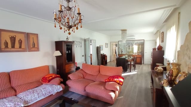 6 Zimmer Villa zu verkaufen in Son Ferrer, Calvià mit Pool - 735.000 € (Ref: 8199251)