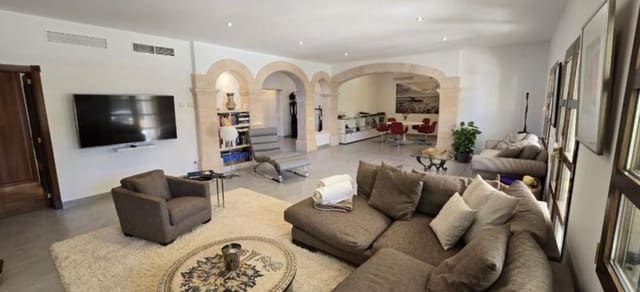 Chalet de 4 habitaciones en Santa Ponsa, Calvià en venta con piscina - 2.750.000 € (Ref: 8274441)