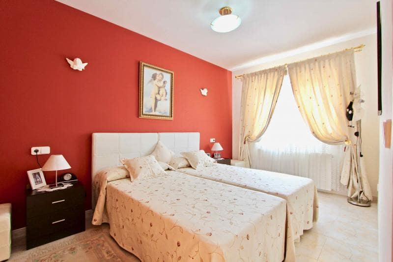 3 sypialnia Willa na sprzedaż w Badia Gran z basenem - 1 450 000 € (Ref: 8279969)