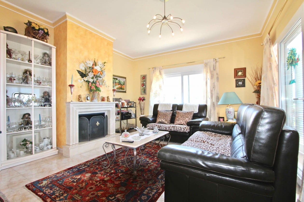 3 bedroom Villa for sale in Badia Gran with pool - € 1,390,000 (Ref: 8279969)