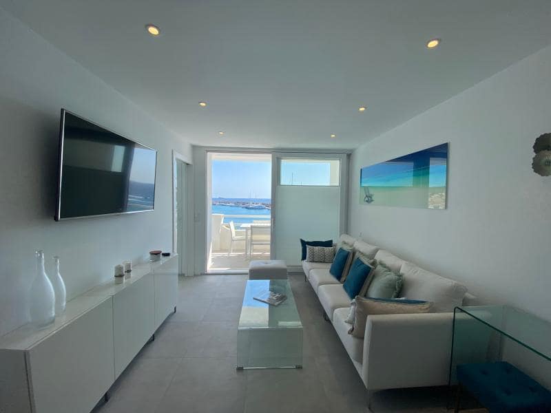 2 slaapkamer Appartement te koop in El Toro / Port Adriano - € 520.000 (Ref: 8457282)