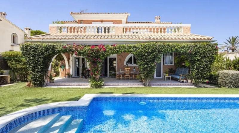 4 soveværelse Villa til salg i El Toro / Port Adriano med swimmingpool - € 1.650.000 (Ref: 8500899)