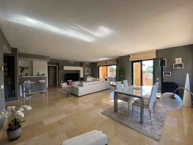 3 makuuhuone Huoneisto myytävänä paikassa Santa Ponsa, Calvià mukana uima-altaan - 1 500 000 € (Ref: 8511030)