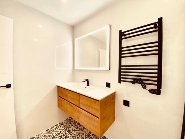 Ático de 2 habitaciones en Sol de Mallorca, Calvià en venta - 460.000 € (Ref: 8683032)