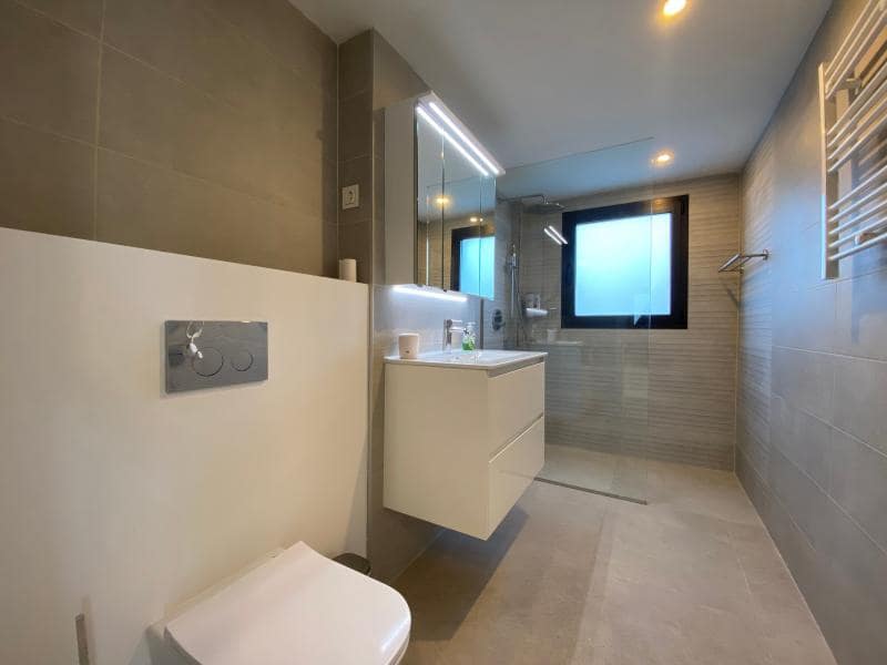 2 bedroom Apartment for sale in Santa Ponsa with pool - € 1,085,000 (Ref: 8754790)