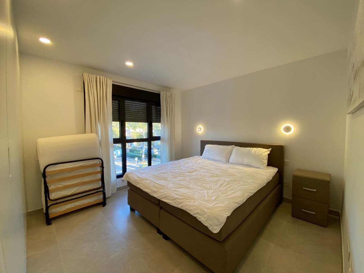 2 soveværelse Lejlighed til salg i Santa Ponsa med swimmingpool - € 1.085.000 (Ref: 8754790)