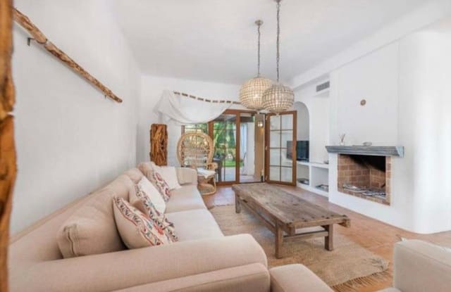 3 soverom Villa til salgs i Santa Ponsa, Calvià med svømmebasseng - € 1 150 000 (Ref: 8760391)