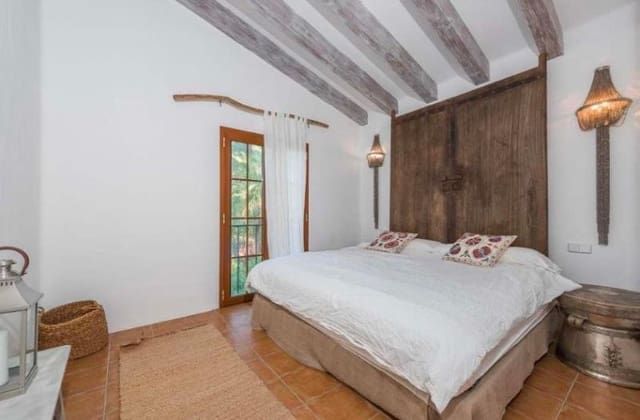 3 soverom Villa til salgs i Santa Ponsa, Calvià med svømmebasseng - € 1 150 000 (Ref: 8760391)