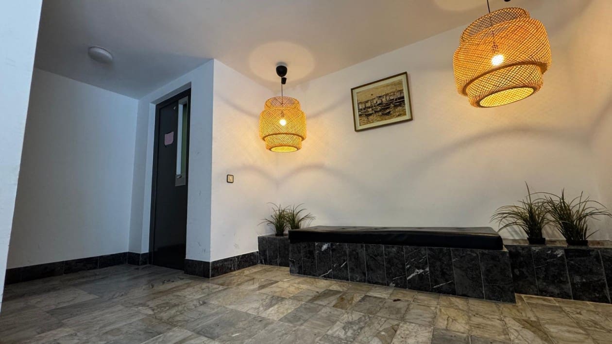 1 bedroom Apartment for sale in Puerto de Soller / Port de Soller - € 445,000 (Ref: 8917176)