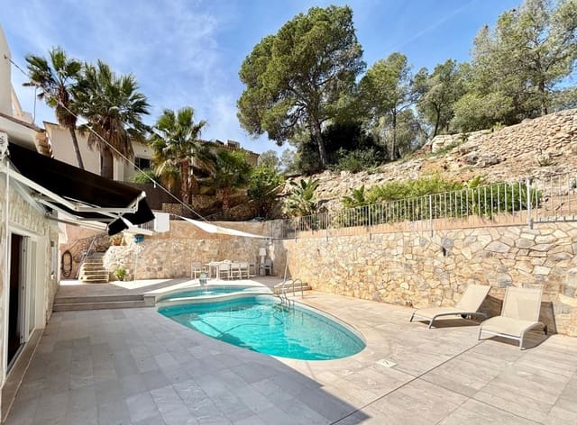 Chalet de 4 habitaciones en Costa d'en Blanes, Calvià en venta con piscina - 2.250.000 € (Ref: 8927169)