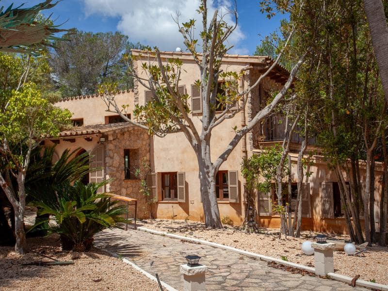 5 soveværelse Villa til salg i Arta med swimmingpool - € 1.600.000 (Ref: 8994432)