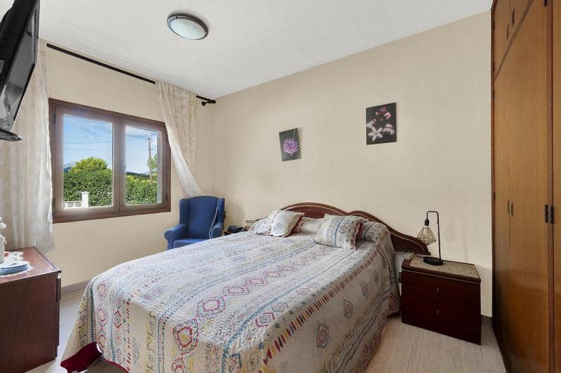 5 bedroom Bungalow for sale in Costa de la Calma - € 650,000 (Ref: 9475041)