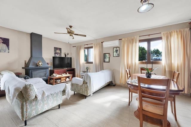 5 slaapkamer Bungalow te koop in Santa Ponsa, Calvià met zwembad - € 650.000 (Ref: 9475041)