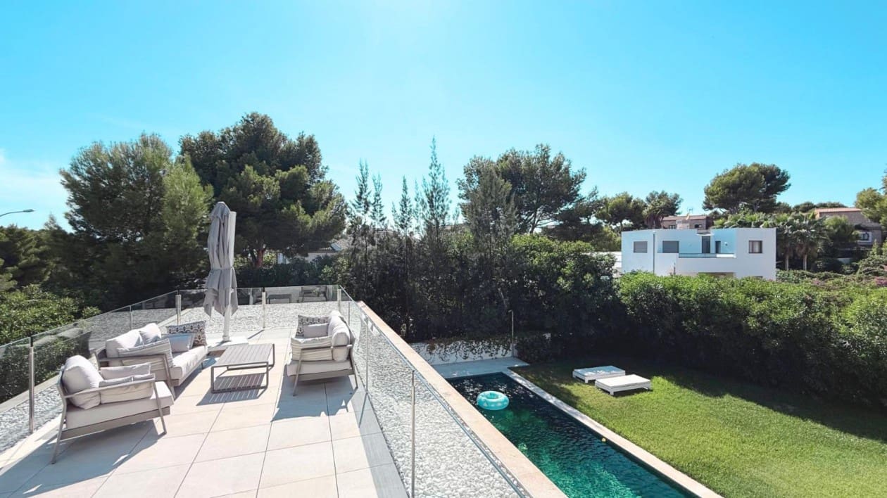 4 bedroom Villa for sale in Santa Ponsa with pool - € 4,300,000 (Ref: 9475042)