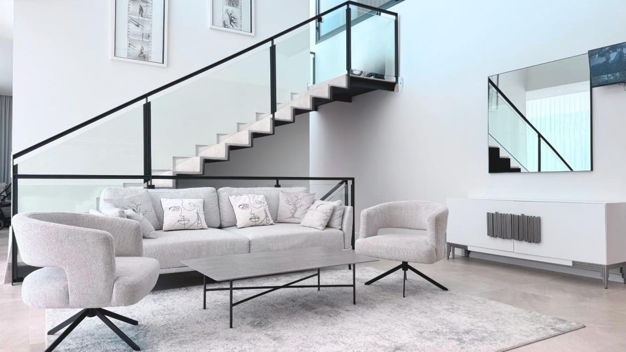 4 bedroom Villa for sale in Santa Ponsa with pool - € 4,300,000 (Ref: 9475042)