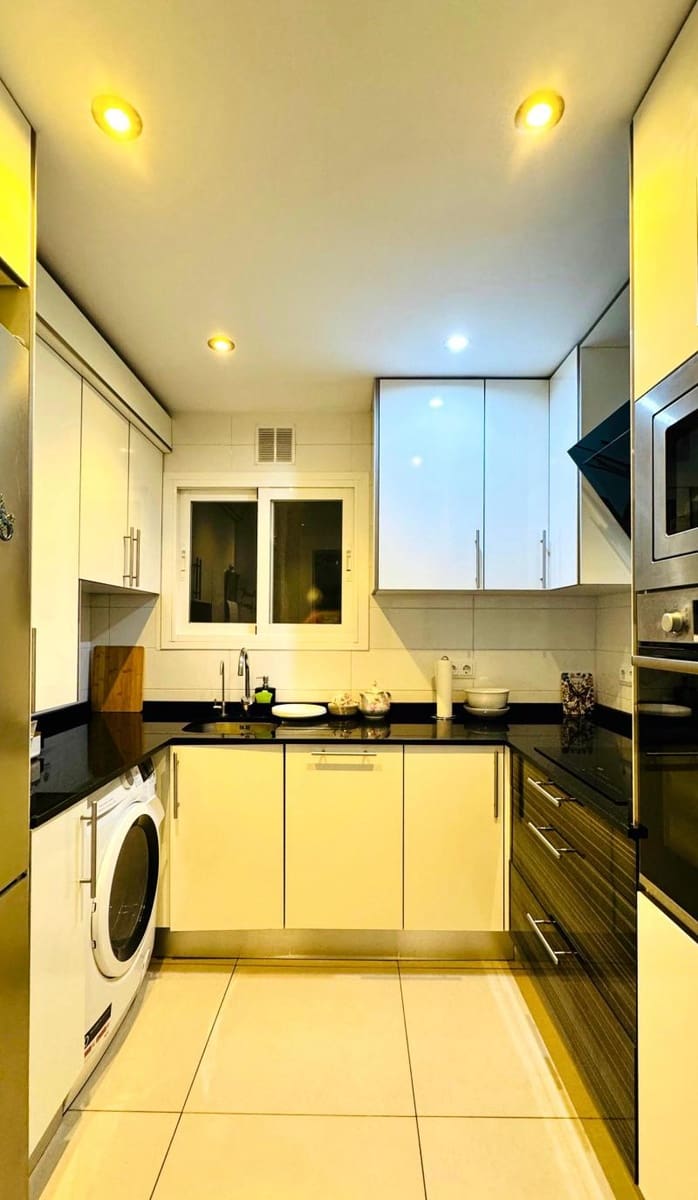 2 soveværelse Lejlighed til salg i Cala Vinyes / Cala Vinyas / Cala Vinas med swimmingpool - € 649.000 (Ref: 9516302)