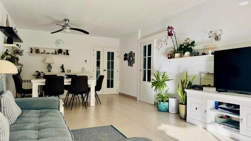 2 soveværelse Lejlighed til salg i Cala Vinyes / Cala Vinyas / Cala Vinas med swimmingpool - € 649.000 (Ref: 9516302)