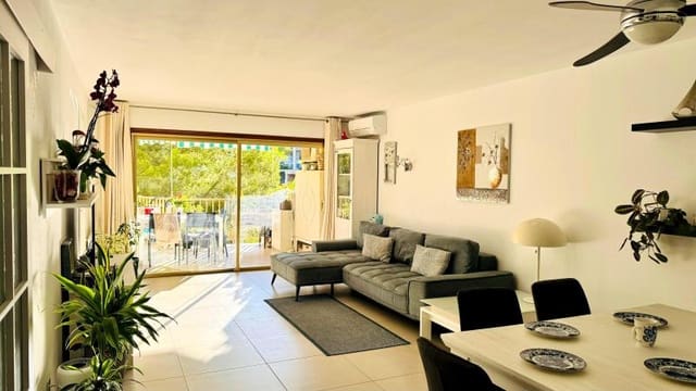 2 soveværelse Lejlighed til salg i Cala Vinyes / Cala Vinyas / Cala Viñas, Calvià med swimmingpool - € 649.000 (Ref: 9516302)