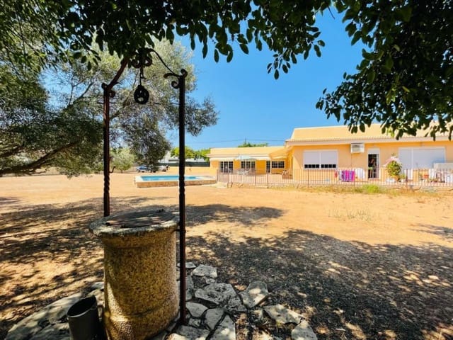 6 bedroom Villa for sale in Santa Ponsa, Calvià - € 2,795,000 (Ref: 9618764)