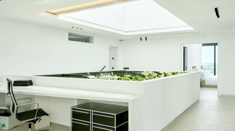 5 bedroom Villa for sale in Santa Ponsa - € 6,900,000 (Ref: 9618765)