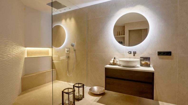 5 bedroom Villa for sale in Santa Ponsa - € 6,900,000 (Ref: 9618765)