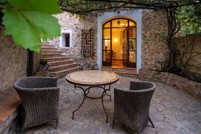 3 bedroom Villa for sale in Esporles - € 2,200,000 (Ref: 9639922)