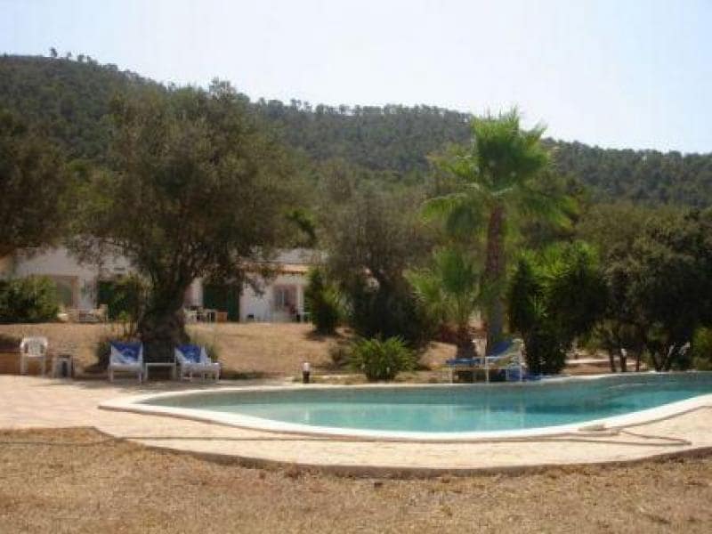 1 soverom Villa til salgs i Santa Ponsa med svømmebasseng - € 2 850 000 (Ref: 9804888)