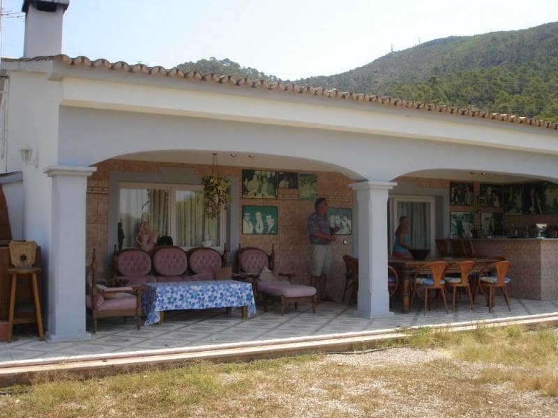 1 soverom Villa til salgs i Santa Ponsa med svømmebasseng - € 2 850 000 (Ref: 9804888)