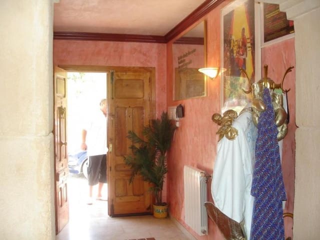 1 soverom Villa til salgs i Santa Ponsa, Calvià med svømmebasseng - € 2 850 000 (Ref: 9804888)