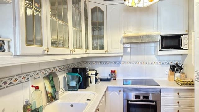 Chalet de 4 habitaciones en Santa Ponsa, Calvià en venta con piscina - 1.150.000 € (Ref: 9838595)