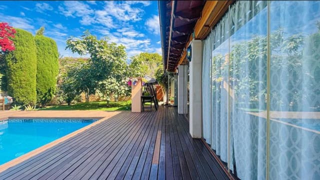 5 chambre Villa/Maison à vendre à El Toro / Port Adriano, Calvià avec piscine - 1 790 000 € (Ref: 9996076)